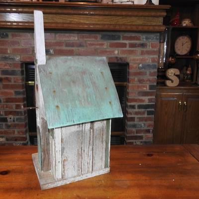 Bird house
