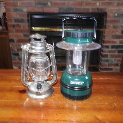 Pair of lanterns