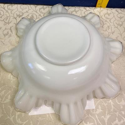 Fenton White Silvercrest Bowl-Footed