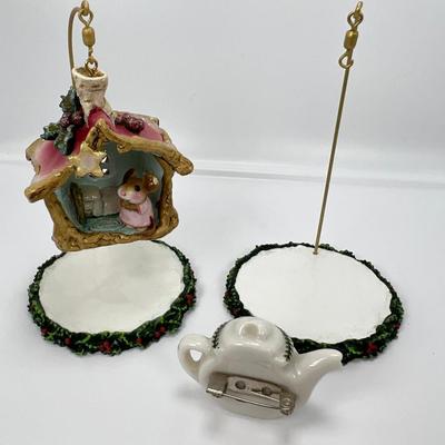 Wee Forest folk Mini Cabin Ornament 2 hangers 1 mini tea pot pin