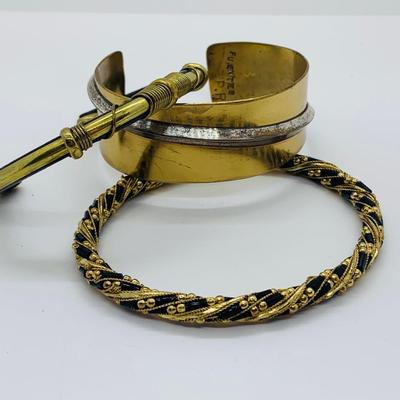 LOTJ4R: Fuentes Big Bold Women's Brass Cuff Bracelet & Black/Goldtone Bracelets