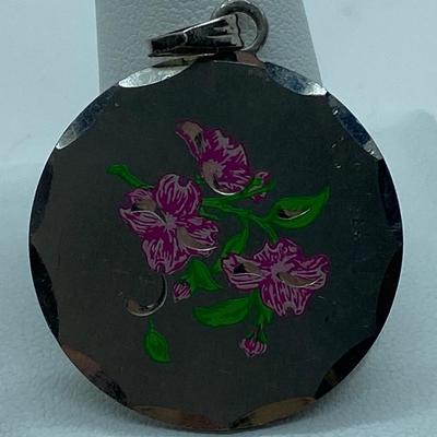 LOTJ: Vintage Citizen Diamond Cut Bangles w/Original Box, Glass Heart Pendant, Heart w/Rose Pendant, & 2 Rd. Floral Pendants