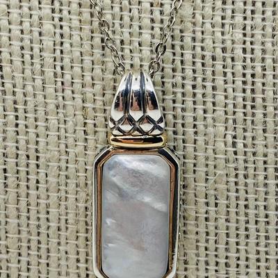 LOT 43C: Sterling Silver (925) Mother of Pearl Pendant w/Chain (not sterling)