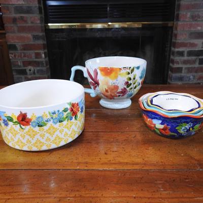 Collection of pioneer woman dishes