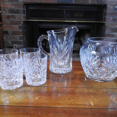 Set of crystal