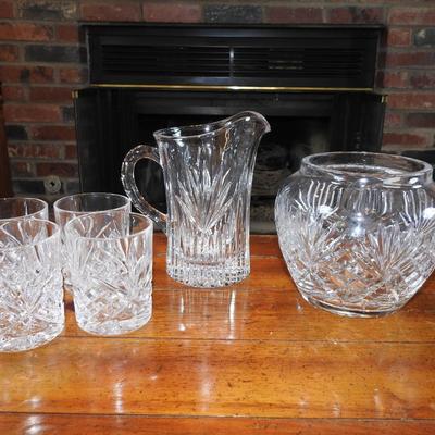 Set of crystal