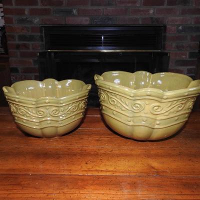 Celebrating home stoneware