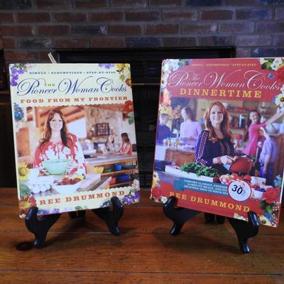 Set of pioneer woman cookbooks