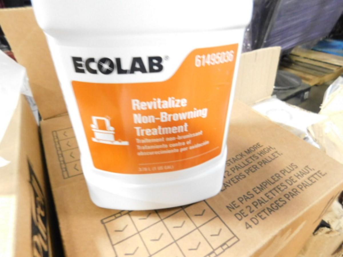 4 Gallons of Ecolab Revitalize NonBrowning Treatment for Carpet