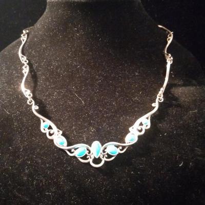 TURQUOISE AND STERLING SILVER NECKLACE