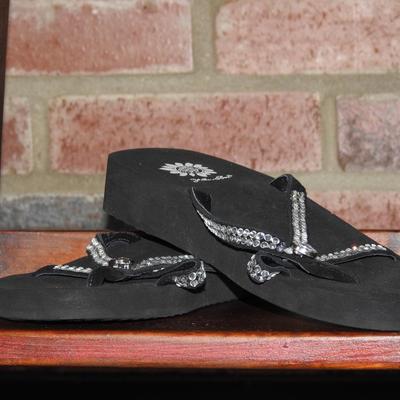 Women's shoe size 8
