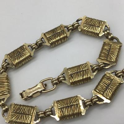 Vintage Krementz Gold Tone Bracelet