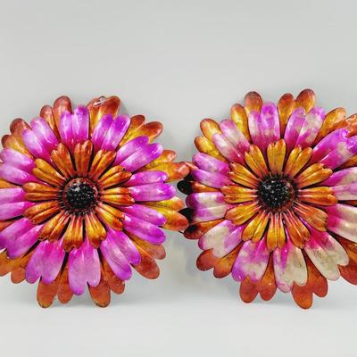 BEAUTIFUL METAL COLORFUL FLOWER DUO