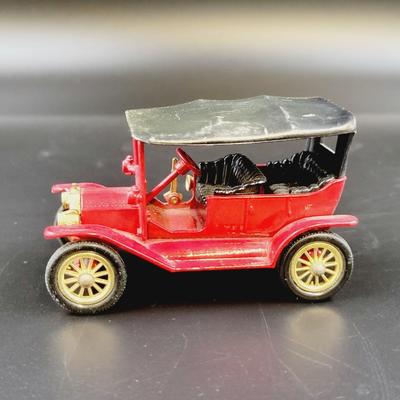 1960S MODELS OF YESTERYEAR - FORD MODEL T