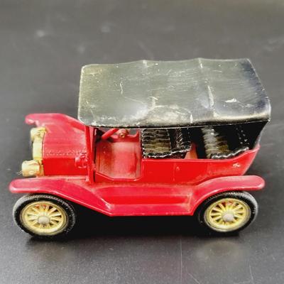 1960S MODELS OF YESTERYEAR - FORD MODEL T
