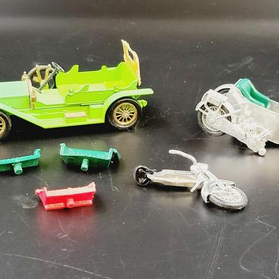 MODELS OF YESTERYEAR  - PARTS & PIECES