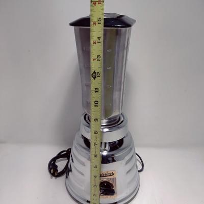 VINTAGE OSTERIZER DELUXE 4 CUP BLENDER MODEL 453