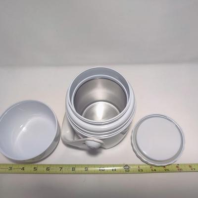 BRAND NEW 17 OZ TRUDEAU ON THE GO VACUUM SEALED INSULATED FOOD JAR