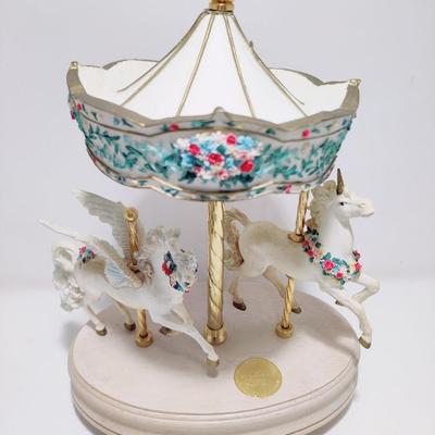 BEAUTIFUL CAROUSEL MUSIC BOX BY SAN FRANCISCO MUSIC BOX COMPANY
