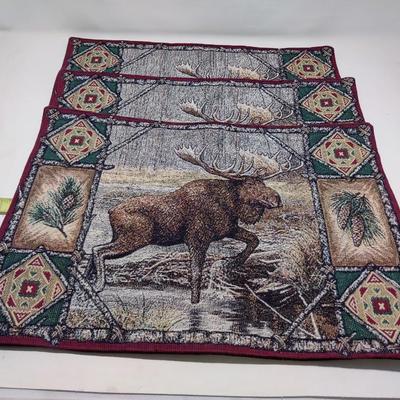 FANTASTIC MOOSE LODGE FABRIC PLACEMATS 3 PCS