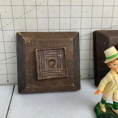 #8 St. Patricks Boy & Decorative Wall Pieces