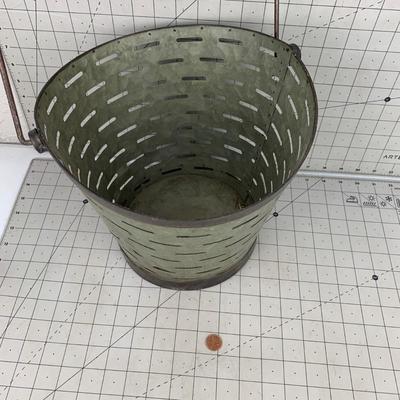 #1 Distressed Metal Olive Bucket With Handle (Medium)