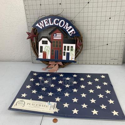 #190 Fourth of July Wreath & Paper Placemats