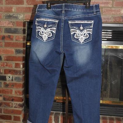 Womanâ€™s jeans