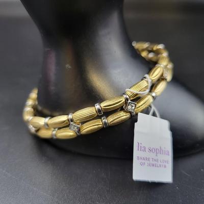 LIA SOPHIA HEMATITE BEAD GOLD TONED STRETCH BRACELET