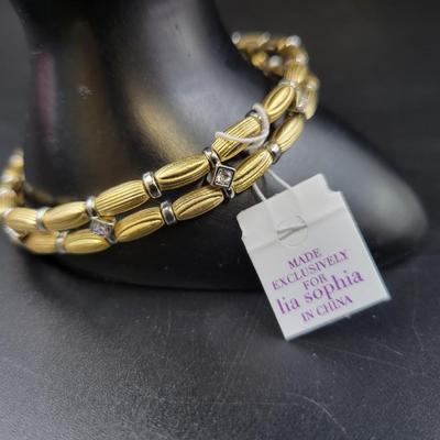LIA SOPHIA HEMATITE BEAD GOLD TONED STRETCH BRACELET