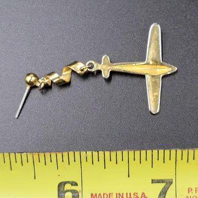 CUTE GOLD TONED AIRPLANE EARRINGS