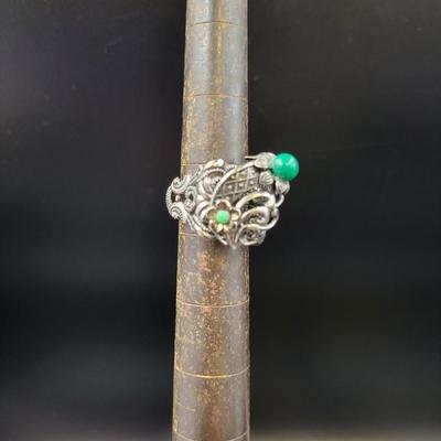 BEAUTIFUL SILVERTONED INTRICATE ADJUSTABLE RING