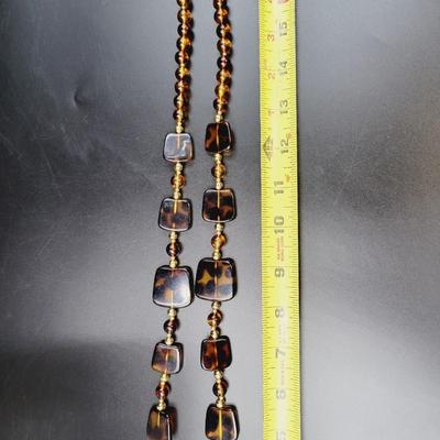 TOURTOISE SHELL STYLE LIGHTWEIGHT DESIGNED NECKLACE