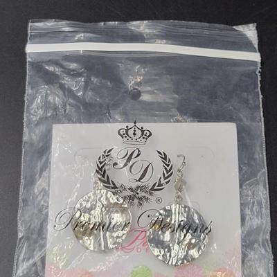 NEW PREMIER DESIGN SILVER TONED DANGLE EARRINGS
