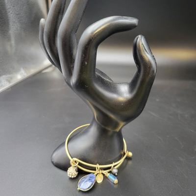 LIA SOPHIA BEAUTIFUL MATTE GOLD TONED CHARM BRACELET