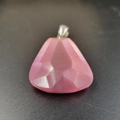 BEAUTIFUL PINK ROSE QUARTZ PENDANT