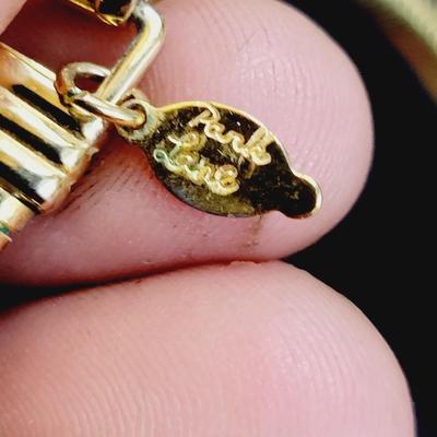 VINTAGE PARK LANE GOLD TONED OMEGA CHOKER