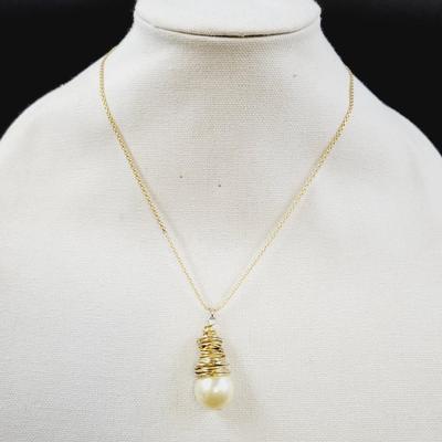 FAUX PEARL WRAPPED 750 SILVER GOLD TONED NECKLACE