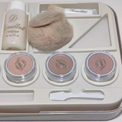 DERMABLEND BEAUTY EMERGENCY KIT