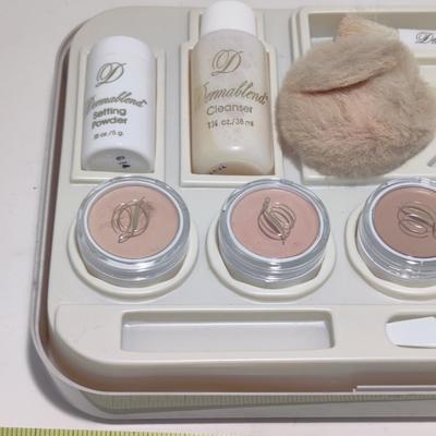 DERMABLEND BEAUTY EMERGENCY KIT