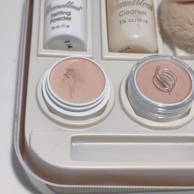DERMABLEND BEAUTY EMERGENCY KIT