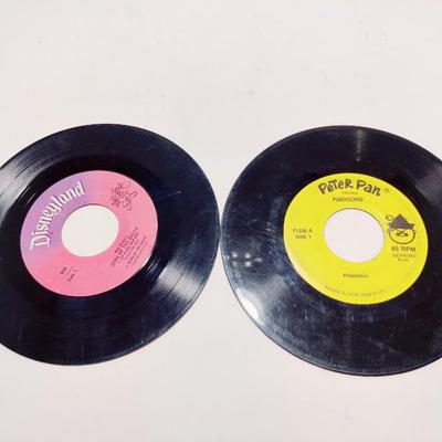 CHILDREN'S DISNEY AND PETER PAN RECORDS BOOK AND MUSIC 45'S LOT