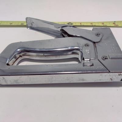 SWINGLINE POWER GUN 1000 EXTRA HEAVY DUTY STAPLE GUN