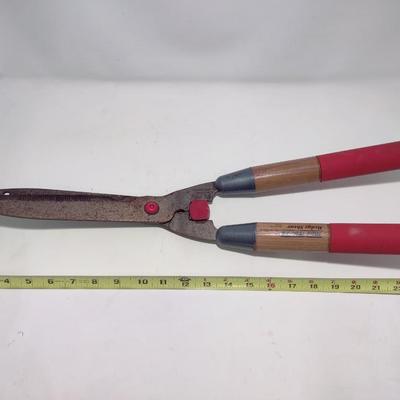 TRUE TEMPER HEDGE SHEAR
