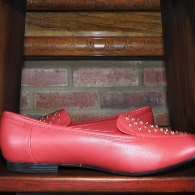 Women shoe size 8