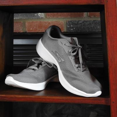 Women's shoes size 8 1/2