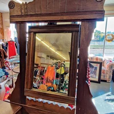 BEAUTIFUL ANTIQUE DRESSER W/ MARBLE INSERT