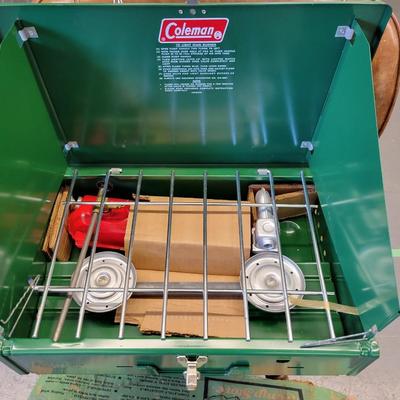 NEW COLEMAN 2 BURNER CAMP STOVE
