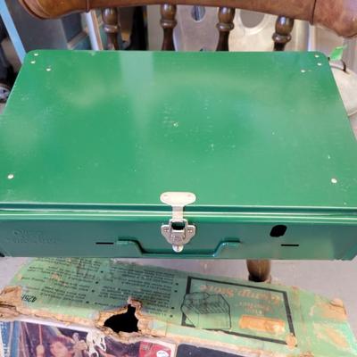 NEW COLEMAN 2 BURNER CAMP STOVE