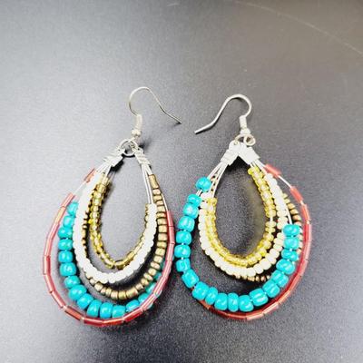FANTASTIC BEADED HOOP EARRINGS